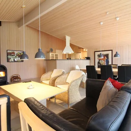 Synnoeve - 550m From The Sea In Nw Jutland By Interhome Nyaraló Løkken