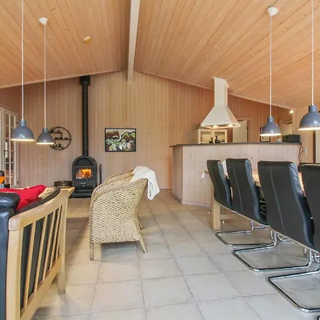 Synnoeve - 550m From The Sea In Nw Jutland By Interhome *