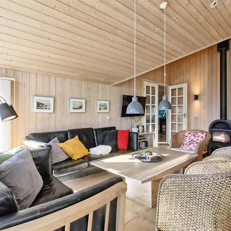 Synnoeve - 550m From The Sea By Interhome