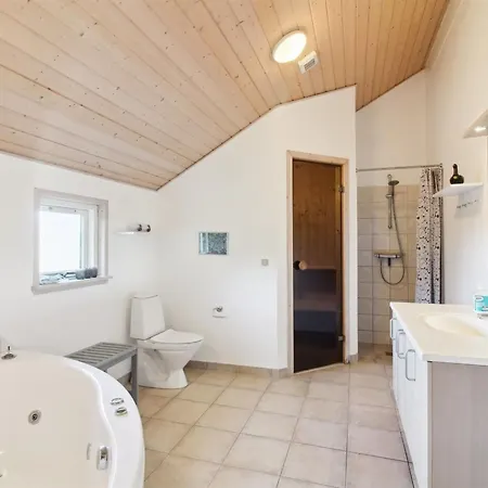Synnoeve - 550m From The Sea By Interhome